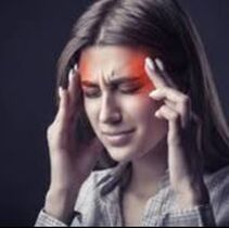 Woman experiencing headache needs chiropractic treatment in Lehigh Valley.